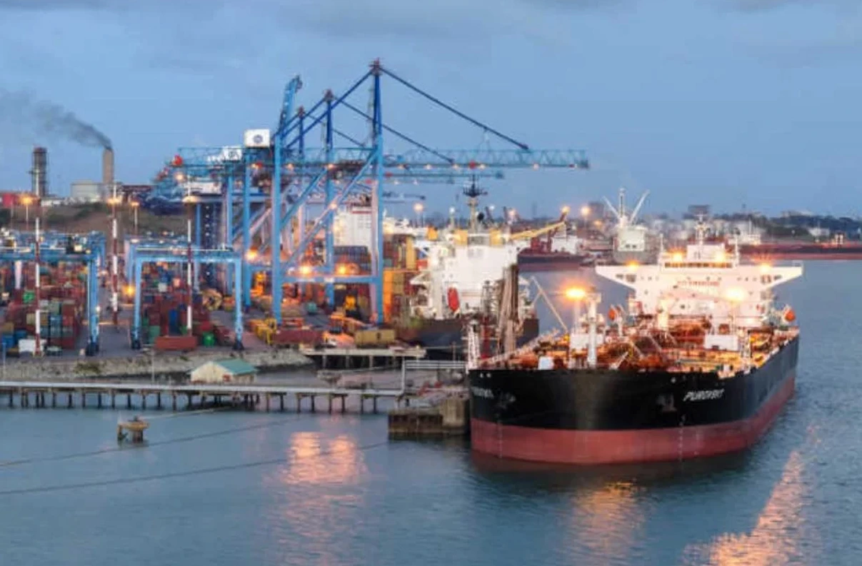 lamu-port-east-africa-largest-vessel-call