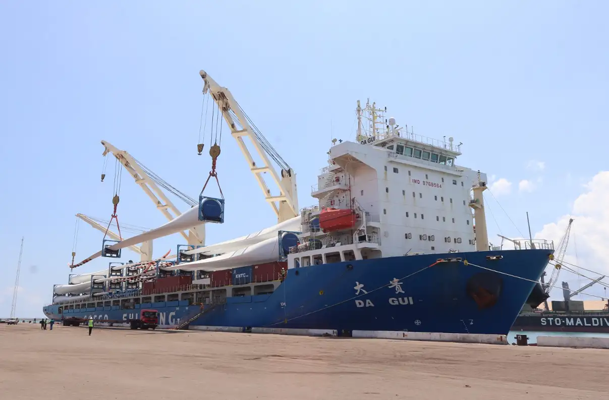 VOC Port Sets New Benchmark by Handling India’s Longest Windmill Blades and Largest Turbine Equipment